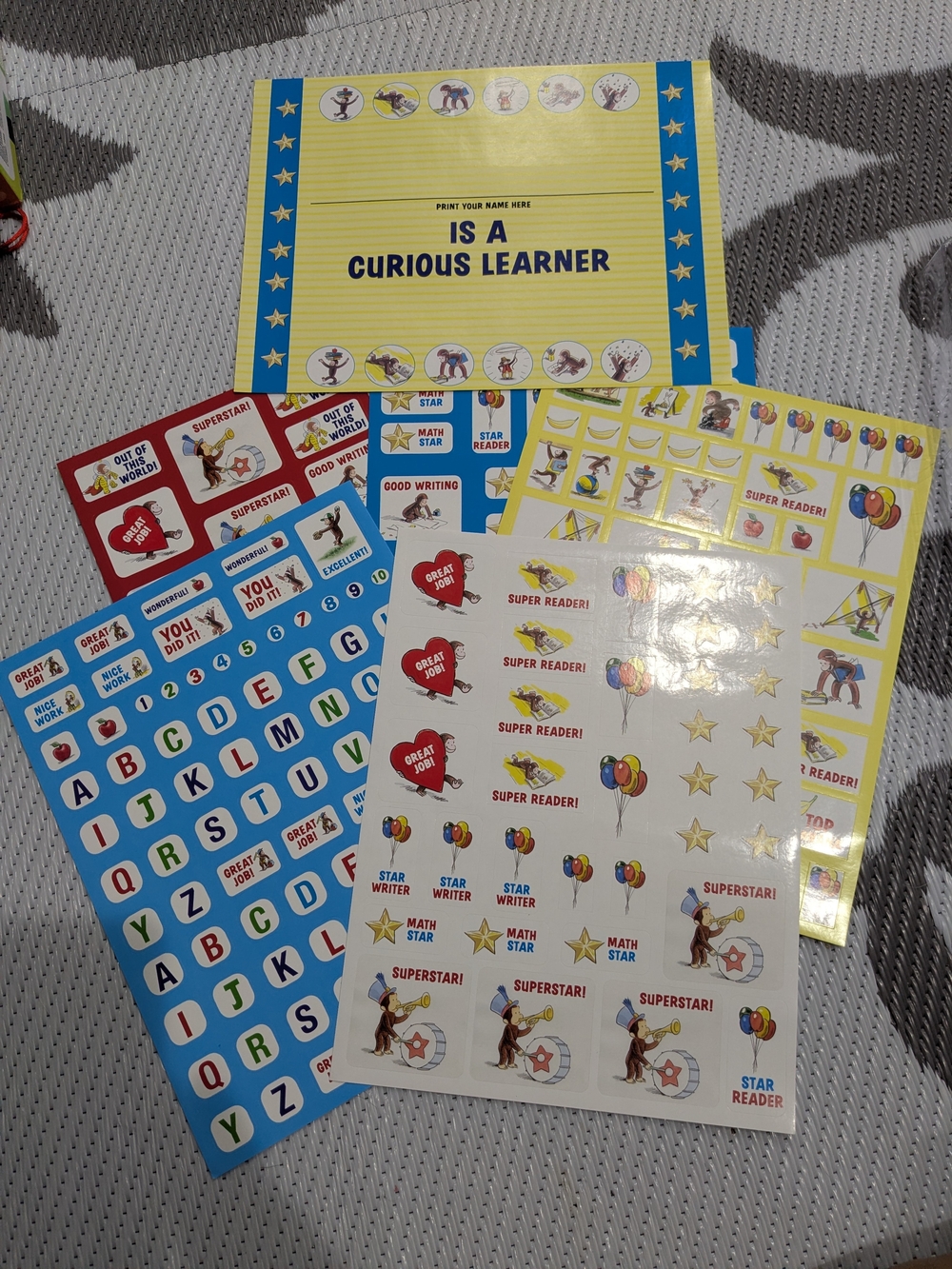 Curious George Learning Kit - Picture 5 of 8